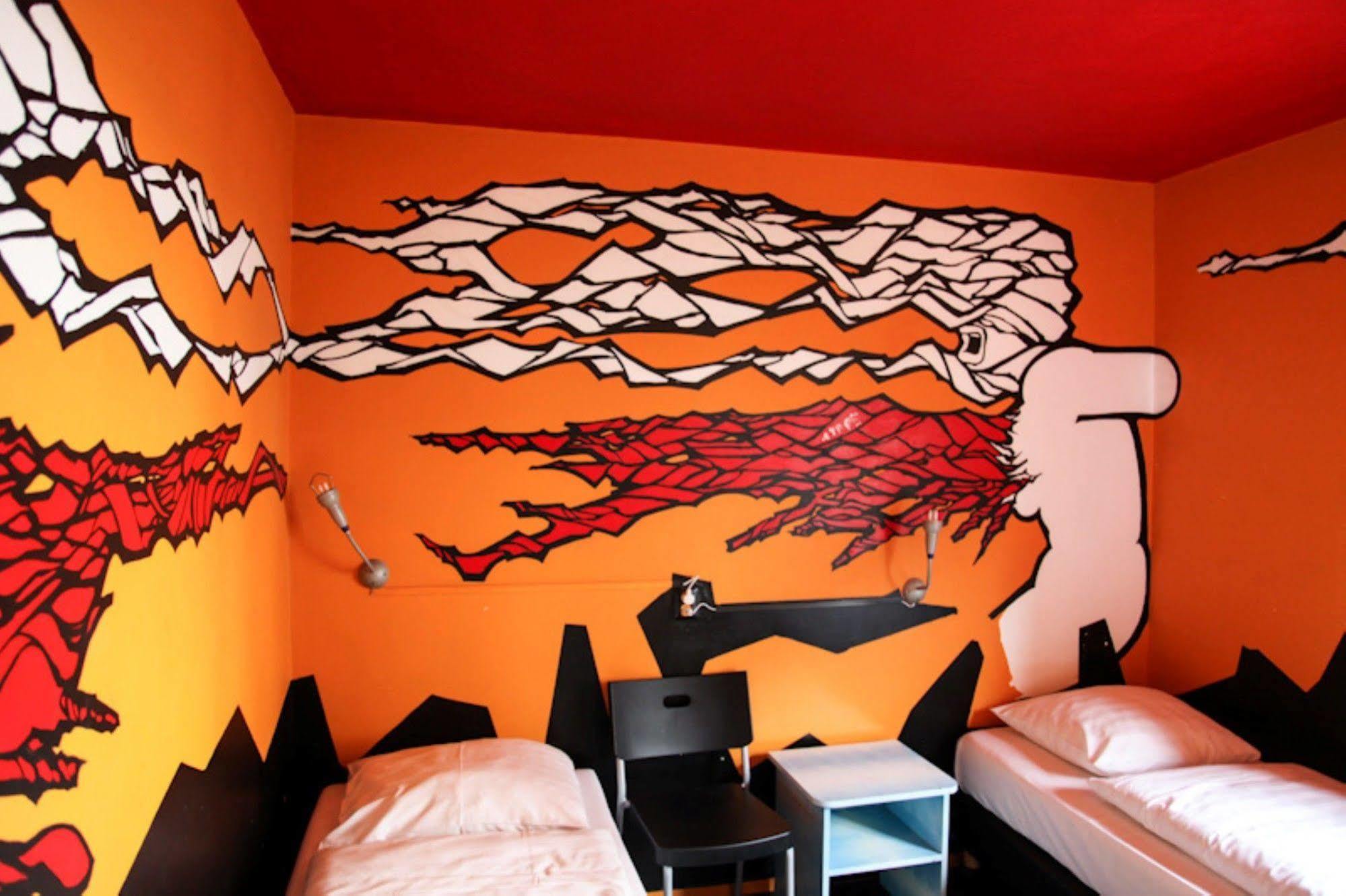 St Christophers Inn At The Winston Amsterdam Ngoại thất bức ảnh